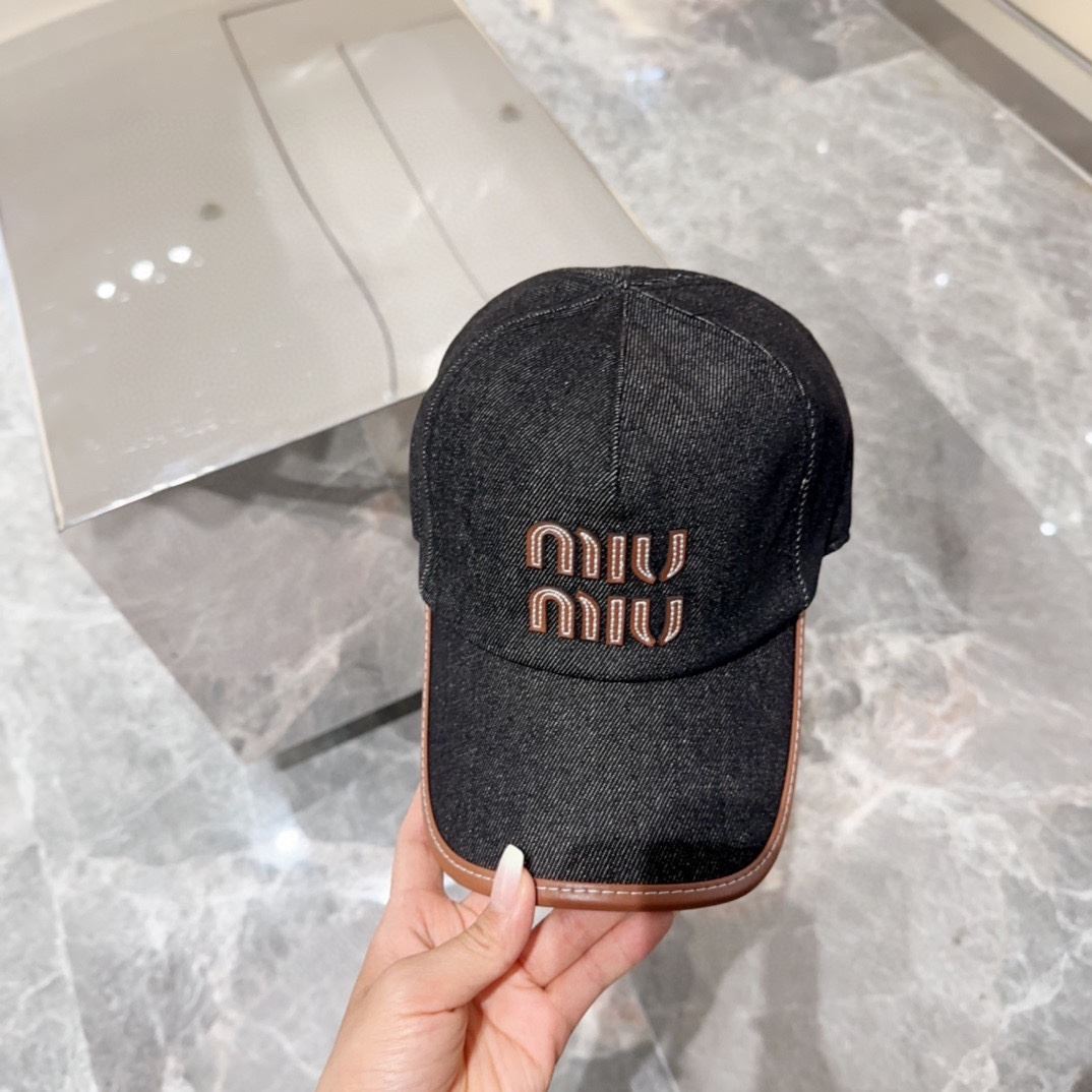 Miu Miu Caps